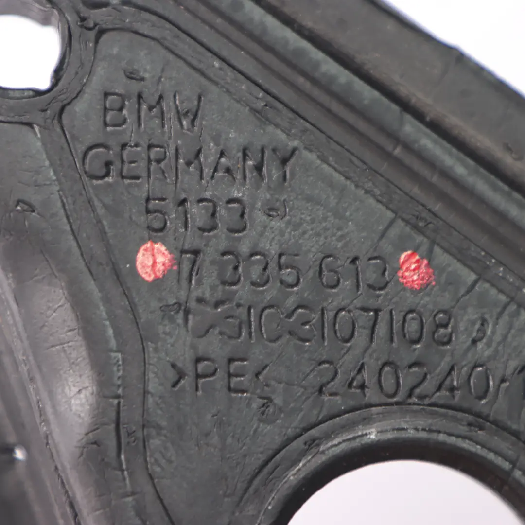 BMW X4 F26 Junta Cubierta Espejo Retrovisor Triángulo Espuma Izquierda - SKU 7335613 - Número de pieza 7335613