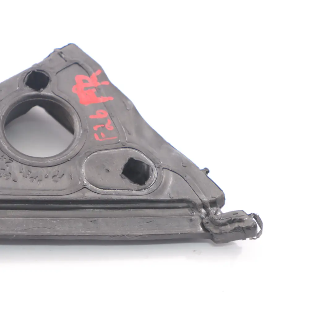 Guarnizione Coperchio Specchio d'ala Triangolo Schiuma Destra per BMW X4 F26 con numero di parte 7335614 BMW X4 F26 Guarnizione Coperchio Specchio d'ala Triangolo Schiuma Destra - SKU 7335614 - Numero di parte 7335614