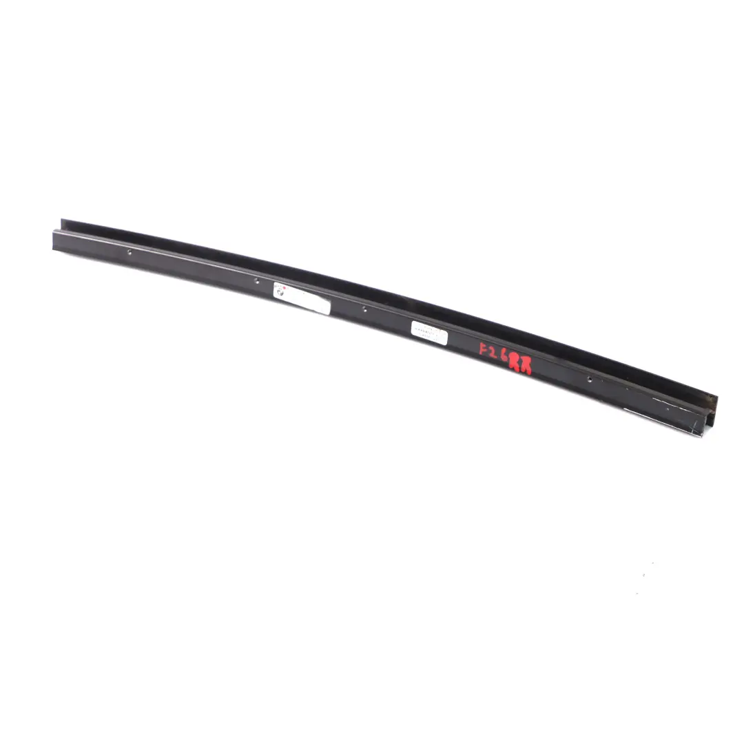 Window Guide Web Cover Rear Door Right O/S Strip High Gloss to BMW X4 F26 with Part number 7335618 BMW X4 F26 Window Guide Web Cover Rear Door Right O/S Strip High Gloss - SKU 7335618 - Part number 7335618