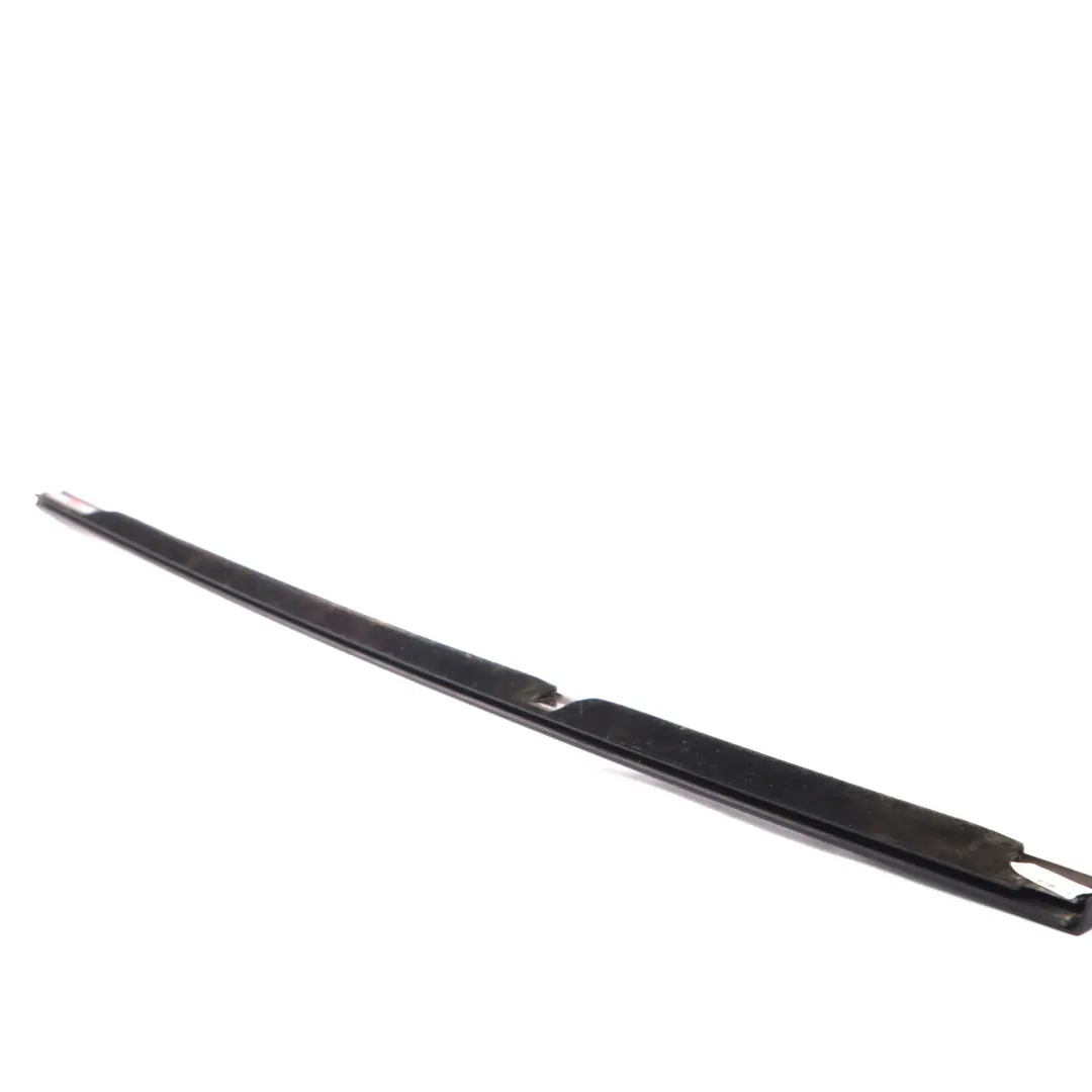 Striscia copertura canale porta posteriore destra esterna alta lucenteza per BMW F26 con numero di parte 7335692 BMW F26 Striscia copertura canale porta posteriore destra esterna alta lucenteza - SKU 7335692 - Numero di parte 7335692