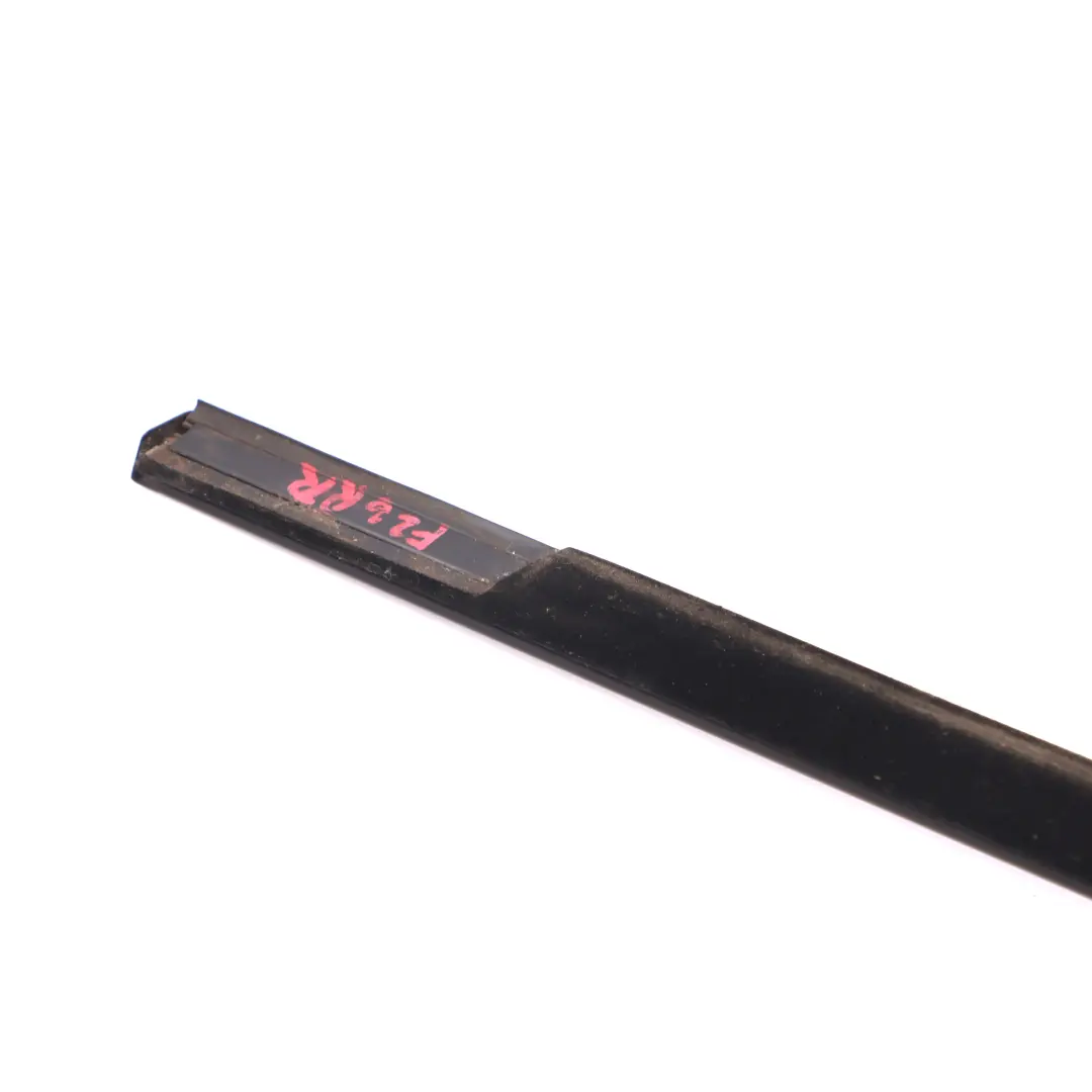 Canal Cubierta Tira Puerta Trasera Derecha Cubierta Exterior Alto Brillo para BMW F26 con número de pieza 7335692 BMW F26 Canal Cubierta Tira Puerta Trasera Derecha Cubierta Exterior Alto Brillo - SKU 7335692 - Número de pieza 7335692