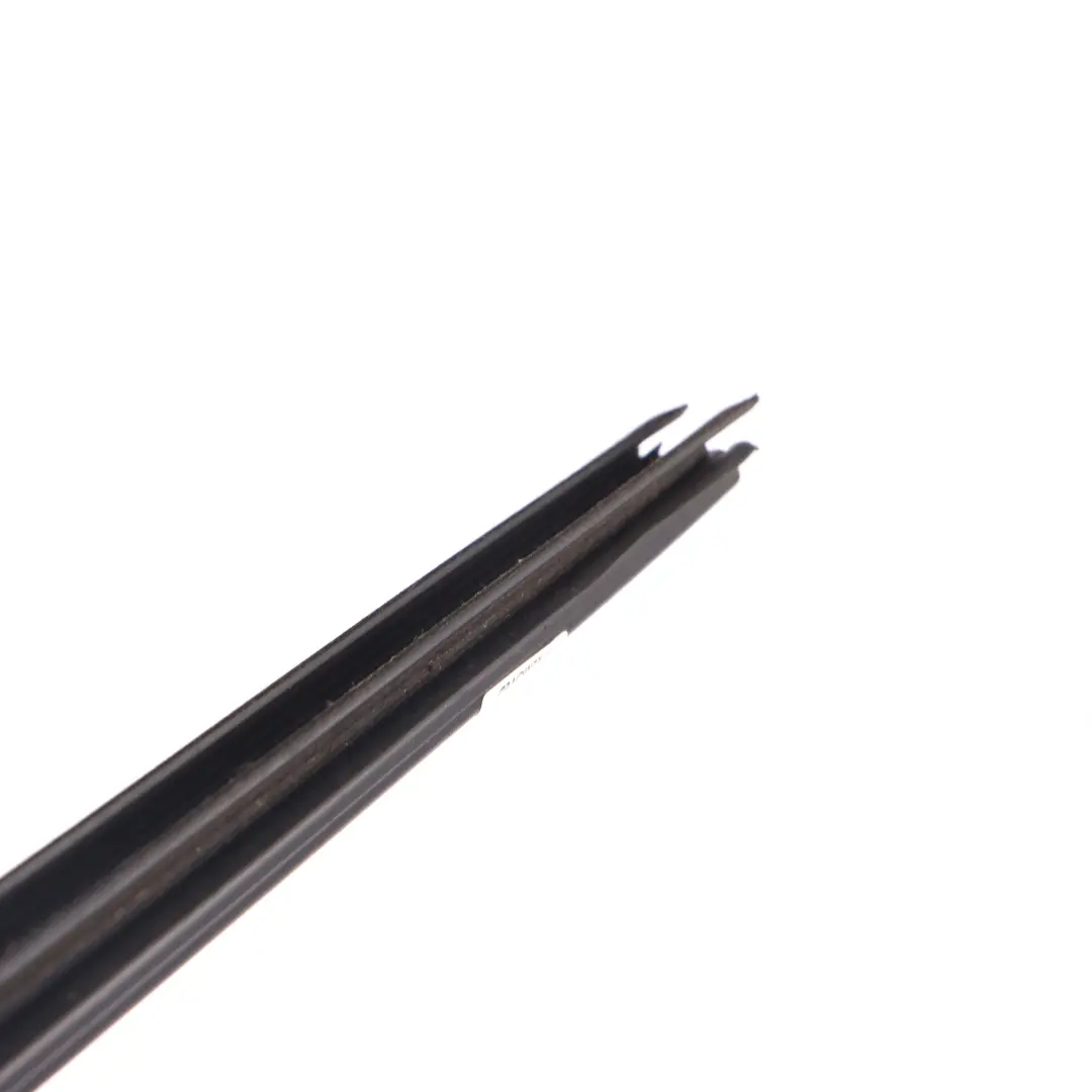 Inner Seal Door Rear Right O/S Gasket Strip Sealing Channel to BMW X4 F26 with Part number 7335696 BMW X4 F26 Inner Seal Door Rear Right O/S Gasket Strip Sealing Channel - SKU 7335696 - Part number 7335696