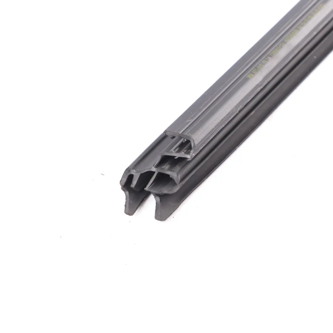 Türsiegel Dichtung Fenster Innere Vorne Links 7178003 für BMW 7 er F01 F02 mit Teilenummer 7336011 BMW 7 er F01 F02 Türsiegel Dichtung Fenster Innere Vorne Links 7178003 - SKU 7336011 - Teilenummer 7336011