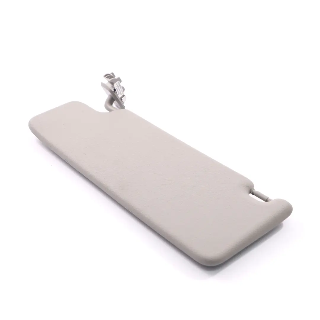 Pare-soleil BMW F40 F45 Panneau rétroviseur droit Everest Gris pour à propos du numéro de pièce 7336258 Pare-soleil BMW F40 F45 Panneau rétroviseur droit Everest Gris - SKU 7336258-1 - Numéro de pièce 7336258