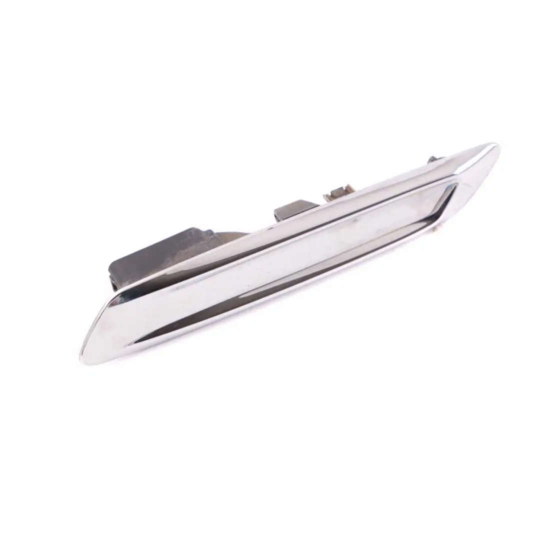 Side Panel Finisher BMW F10 F11 LCI Front Right O/S Chrome to with Part number 7336646 Side Panel Finisher BMW F10 F11 LCI Front Right O/S Chrome - SKU 7336646 - Part number 7336646