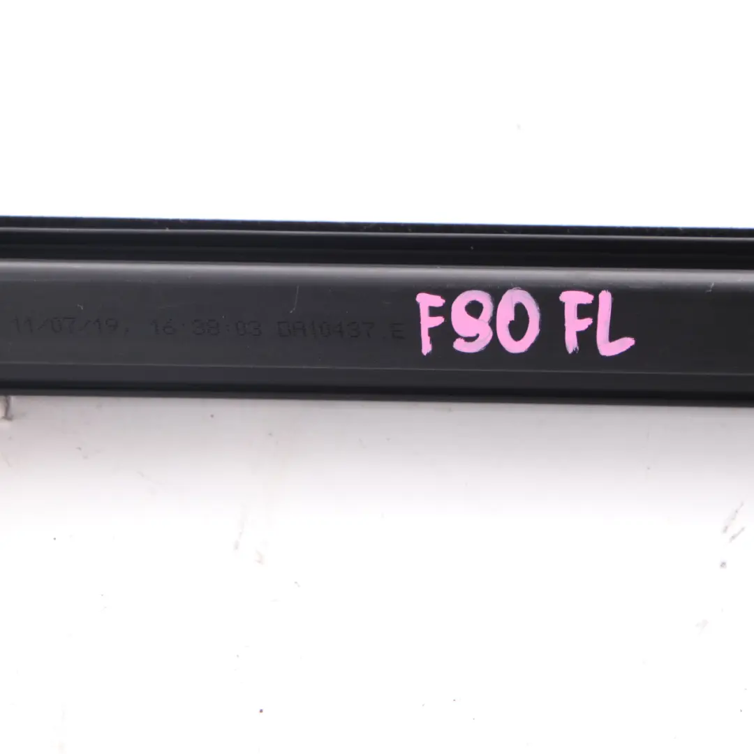 Guarnizione finestrino della porta anteriore sinistra per BMW G30 G31 con numero di parte 7336959 BMW G30 G31 Guarnizione finestrino della porta anteriore sinistra - SKU 7336959 - Numero di parte 7336959