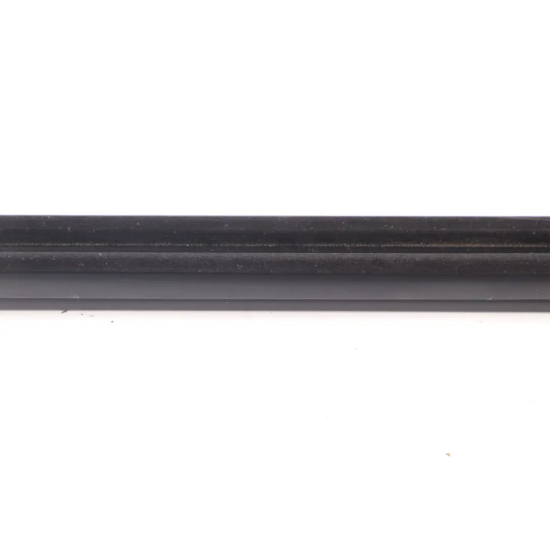  Guarnizione finestrino BMW G30 G31 tenuta interna porta anteriore destra - SKU 7336960 - Numero di parte 7336960