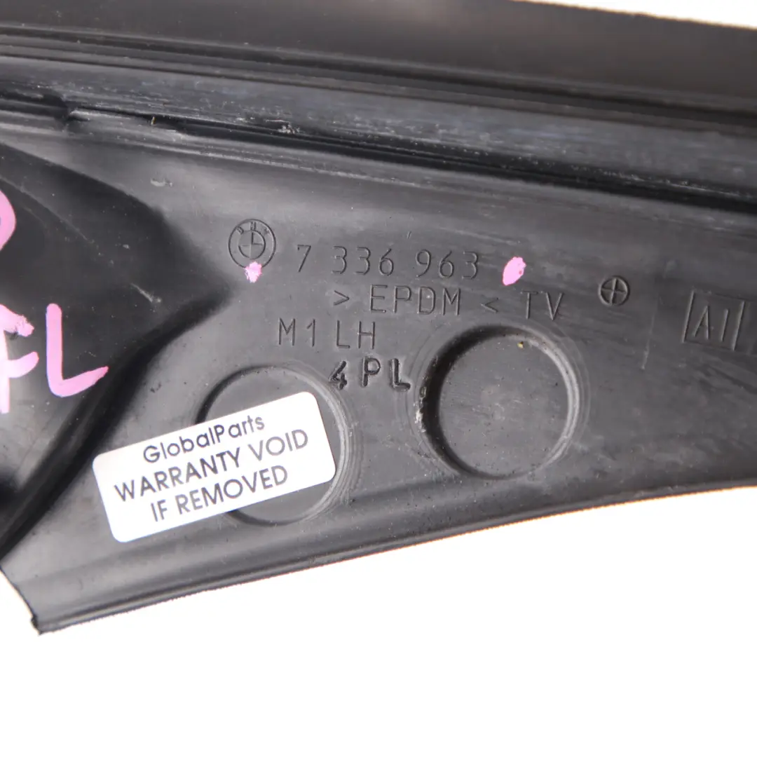 Joint vitre de porte BMW G30 G31 Guide avant gauche d'étanchéité pour à propos du numéro de pièce 7336963 Joint vitre de porte BMW G30 G31 Guide avant gauche d'étanchéité - SKU 7336963 - Numéro de pièce 7336963