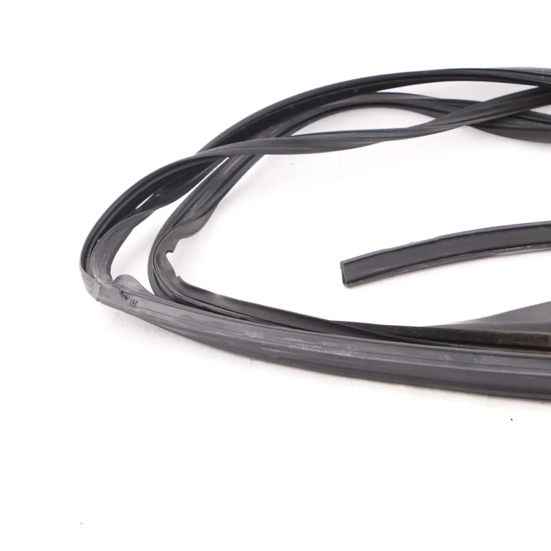 Sello ventana puerta BMW G30 G31 Guía delantera derecha Junta sellado para con número de pieza 7336964 Sello ventana puerta BMW G30 G31 Guía delantera derecha Junta sellado - SKU 7336964 - Número de pieza 7336964