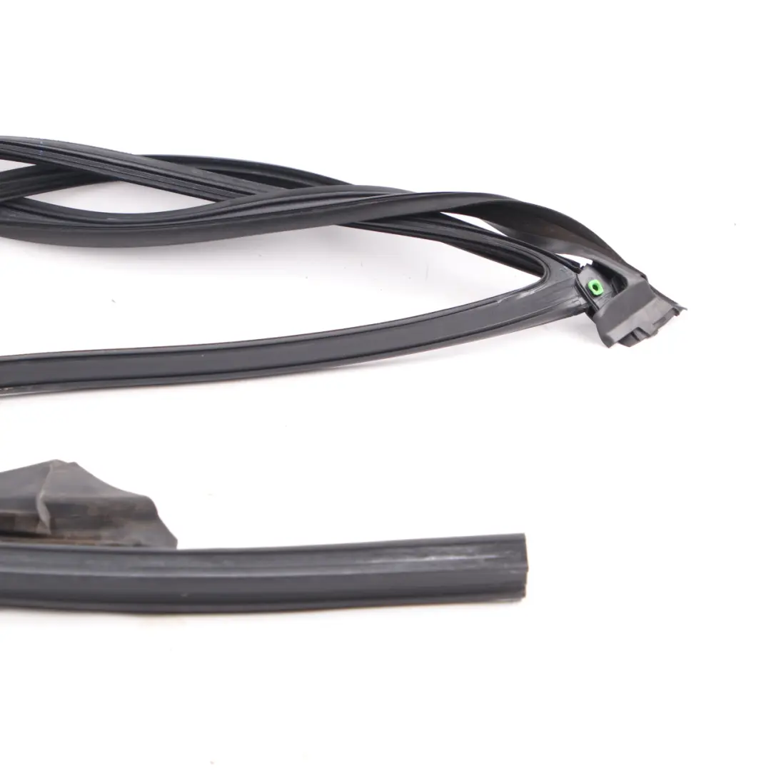 BMW G30 G31 Uszczelka Szyby Drzwi Prawy Przód - SKU 7336964 - Numer Części 7336964
