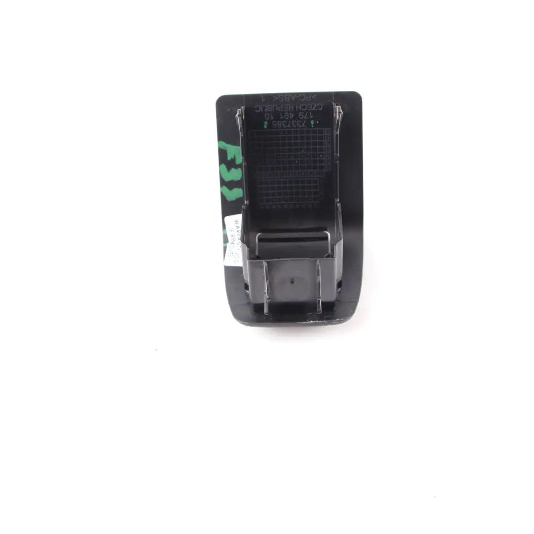 BMW F33 F83 M4 Osłona Isofix Kanapy Tył 7337385 - SKU 7337342 - Numer Części 7337342
