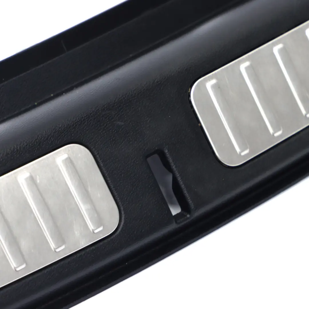 Ladekante Schweller Abdeckung Rand Kofferraum Boden Hinten für BMW X4 F26 mit Teilenummer 7337592 BMW X4 F26 Ladekante Schweller Abdeckung Rand Kofferraum Boden Hinten - SKU 7337592 - Teilenummer 7337592