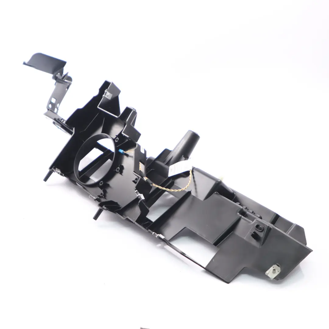 Maletero Panel Lateral Soporte Soporte Derecho para BMW X4 F26 con número de pieza 7337598 BMW X4 F26 Maletero Panel Lateral Soporte Soporte Derecho - SKU 7337598 - Número de pieza 7337598