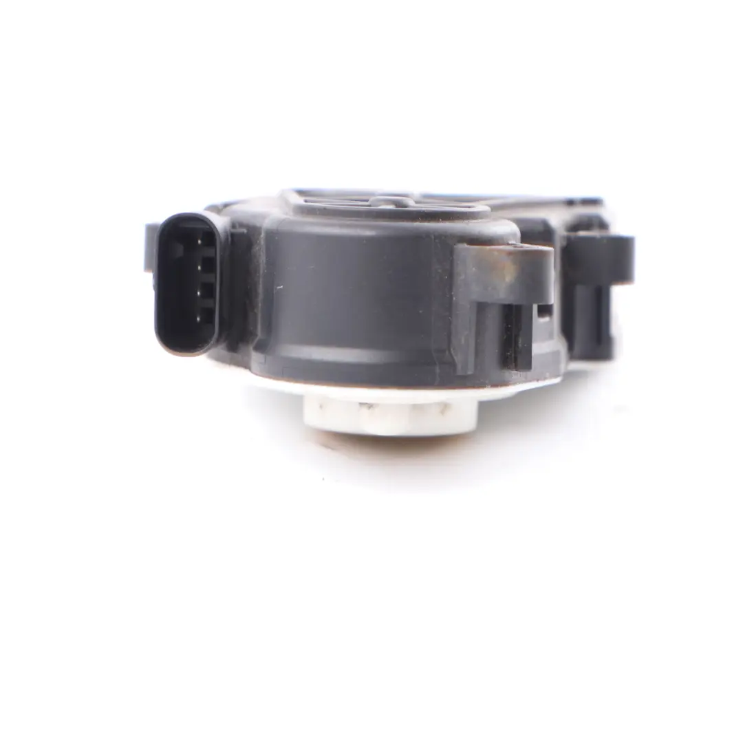 Duct Front Slam Panel Flap Control Motor Drive Unit C47829-102 to BMW F45 Air with Part number 7338207 BMW F45 Air Duct Front Slam Panel Flap Control Motor Drive Unit C47829-102 - SKU 7338207-1 - Part number 7338207