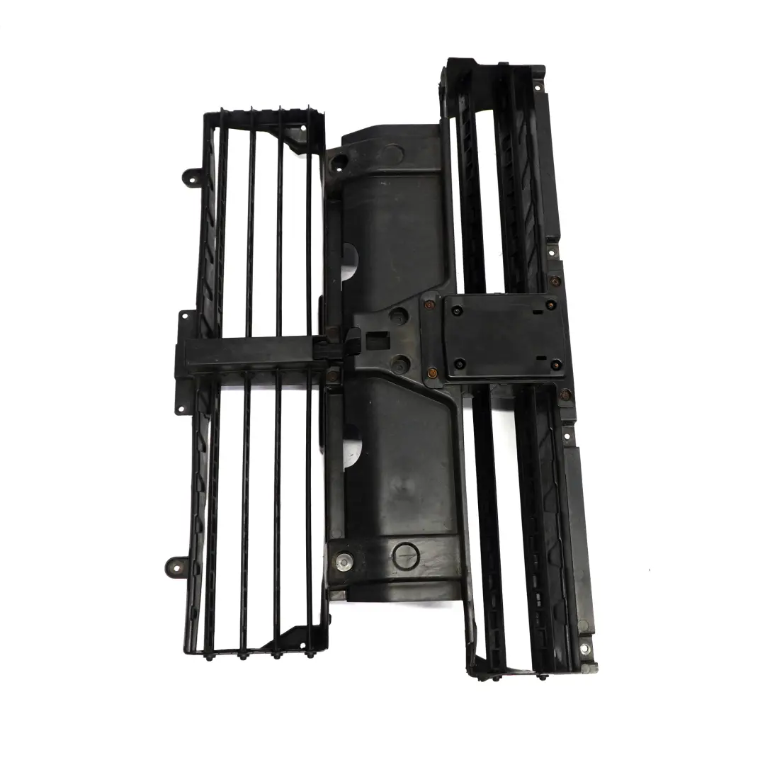 BMW F45 F46 Condotto d'aria anteriore Support de montage du cadre prise - SKU 7338207-2 - Numero di parte 7338207