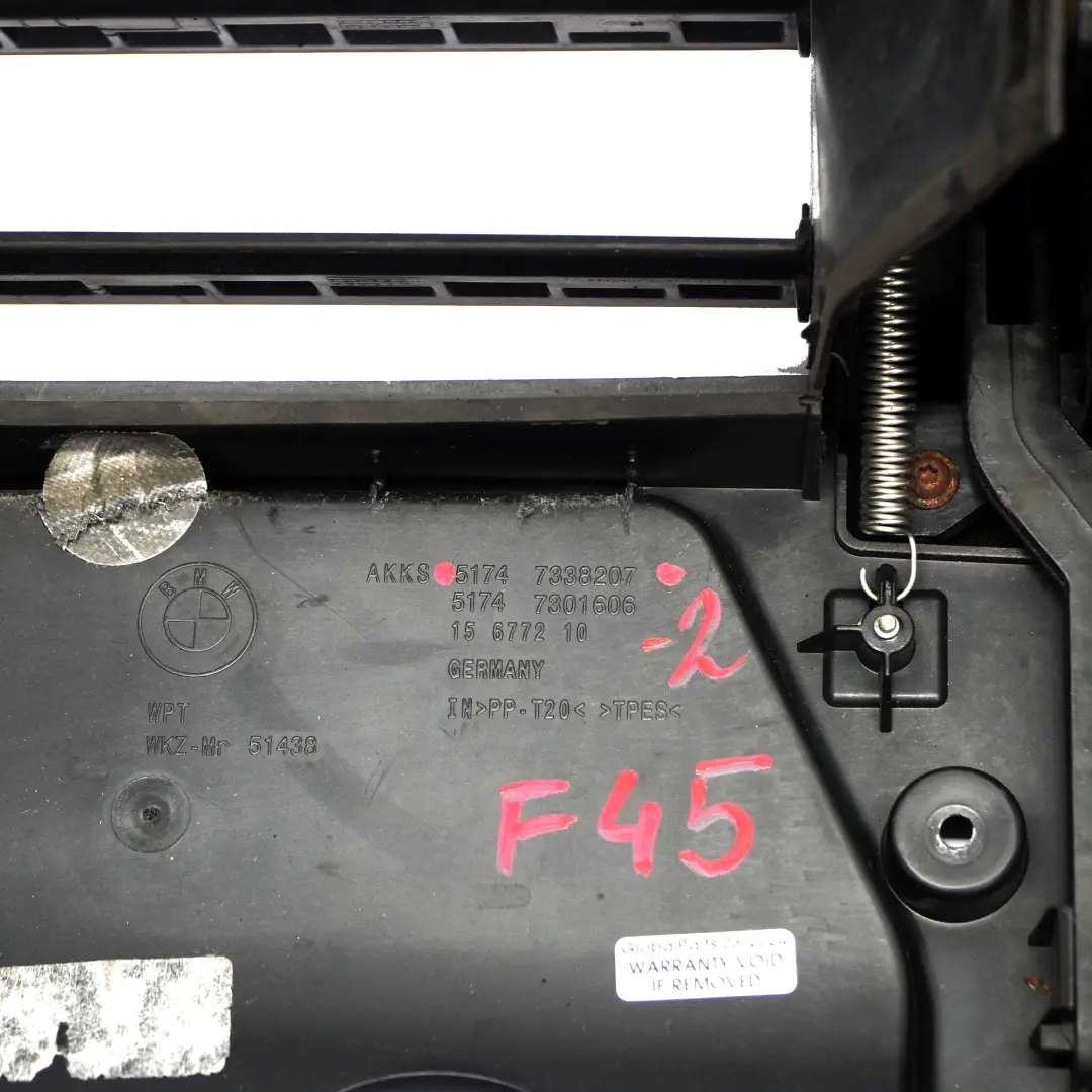 BMW F45 F46 Luftkanal Prise d'air du panneau avant Halter Halterung - SKU 7338207-2 - Teilenummer 7338207