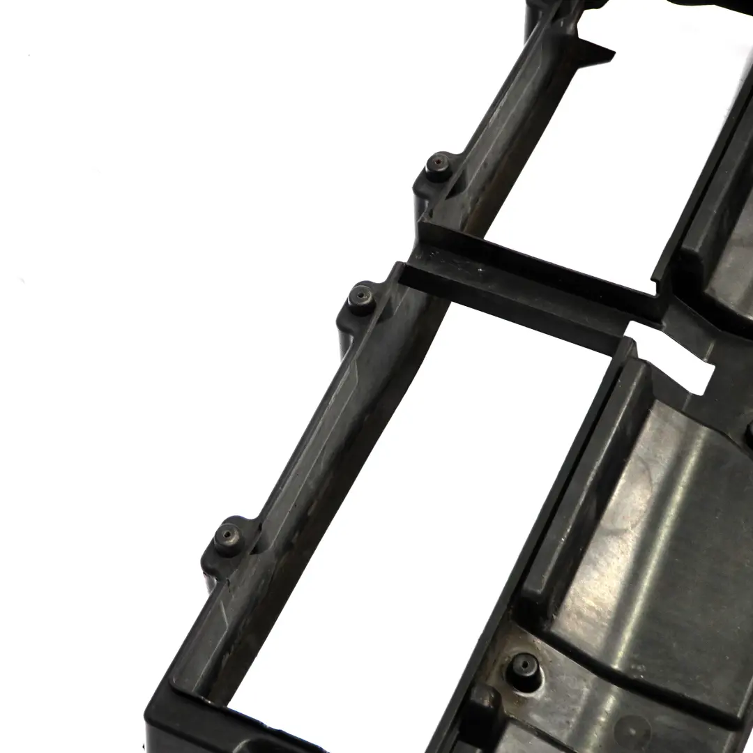 Duct Front Slam Panel Intake Frame Mount Holder Bracket to BMW F45 F46 Air with Part number 7338207 BMW F45 F46 Air Duct Front Slam Panel Intake Frame Mount Holder Bracket - SKU 7338207-3 - Part number 7338207