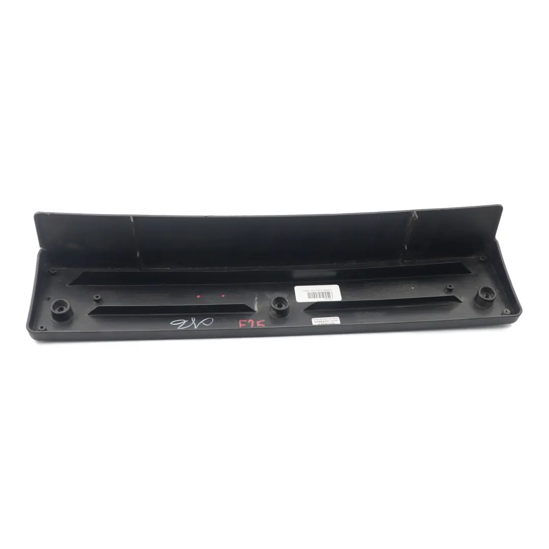 BMW X3 F25 Placa matrícula delantera Soporte Base Placa Embellecedor - SKU 7338530 - Número de pieza 7338530