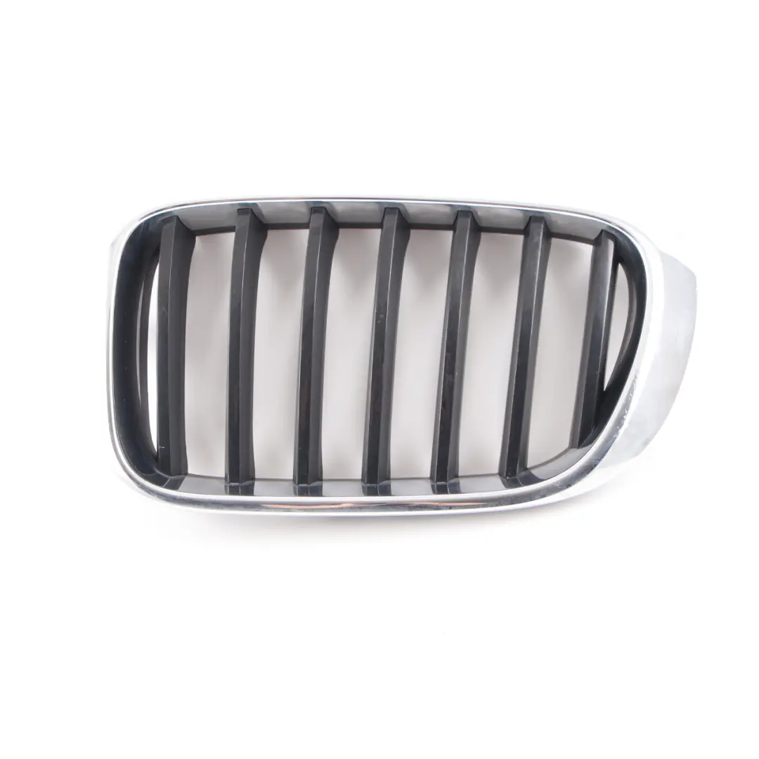 Parachoques Delantero Rejilla Entrada Riñón Izquierdo Chrome para BMW X3 F25 con número de pieza 7338571 BMW X3 F25 Parachoques Delantero Rejilla Entrada Riñón Izquierdo Chrome - SKU 7338571 - Número de pieza 7338571