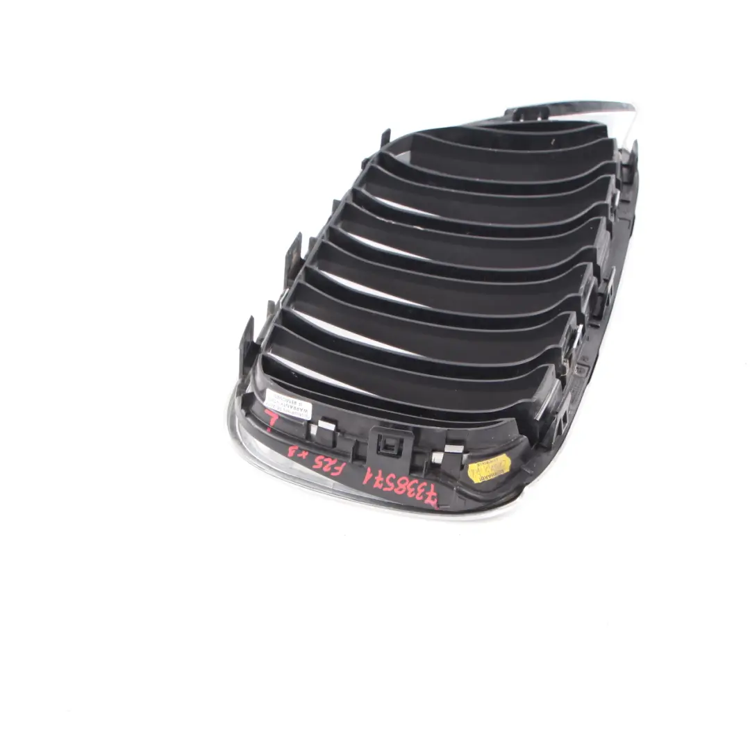Parachoques Delantero Rejilla Entrada Riñón Izquierdo Chrome para BMW X3 F25 con número de pieza 7338571 BMW X3 F25 Parachoques Delantero Rejilla Entrada Riñón Izquierdo Chrome - SKU 7338571 - Número de pieza 7338571