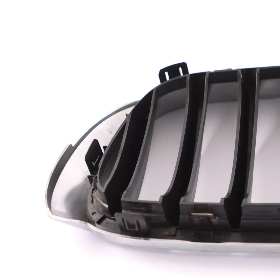 Grill Kratka Nerka Atrapa Prawa Chrom/Schwarz do BMW X3 F25 X4 F26 o numerze 7338572 BMW X3 F25 X4 F26 Grill Kratka Nerka Atrapa Prawa Chrom/Schwarz - SKU 7338572 - Numer Części 7338572