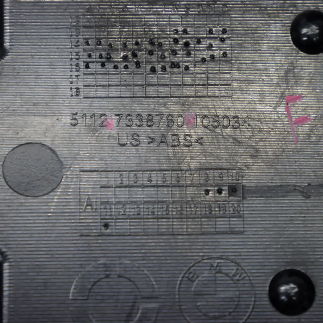 Staffa di montaggio posteriore Supporto guida paraurti destro per BMW X4 F26 con numero di parte 7338760 BMW X4 F26 Staffa di montaggio posteriore Supporto guida paraurti destro - SKU 7338760 - Numero di parte 7338760