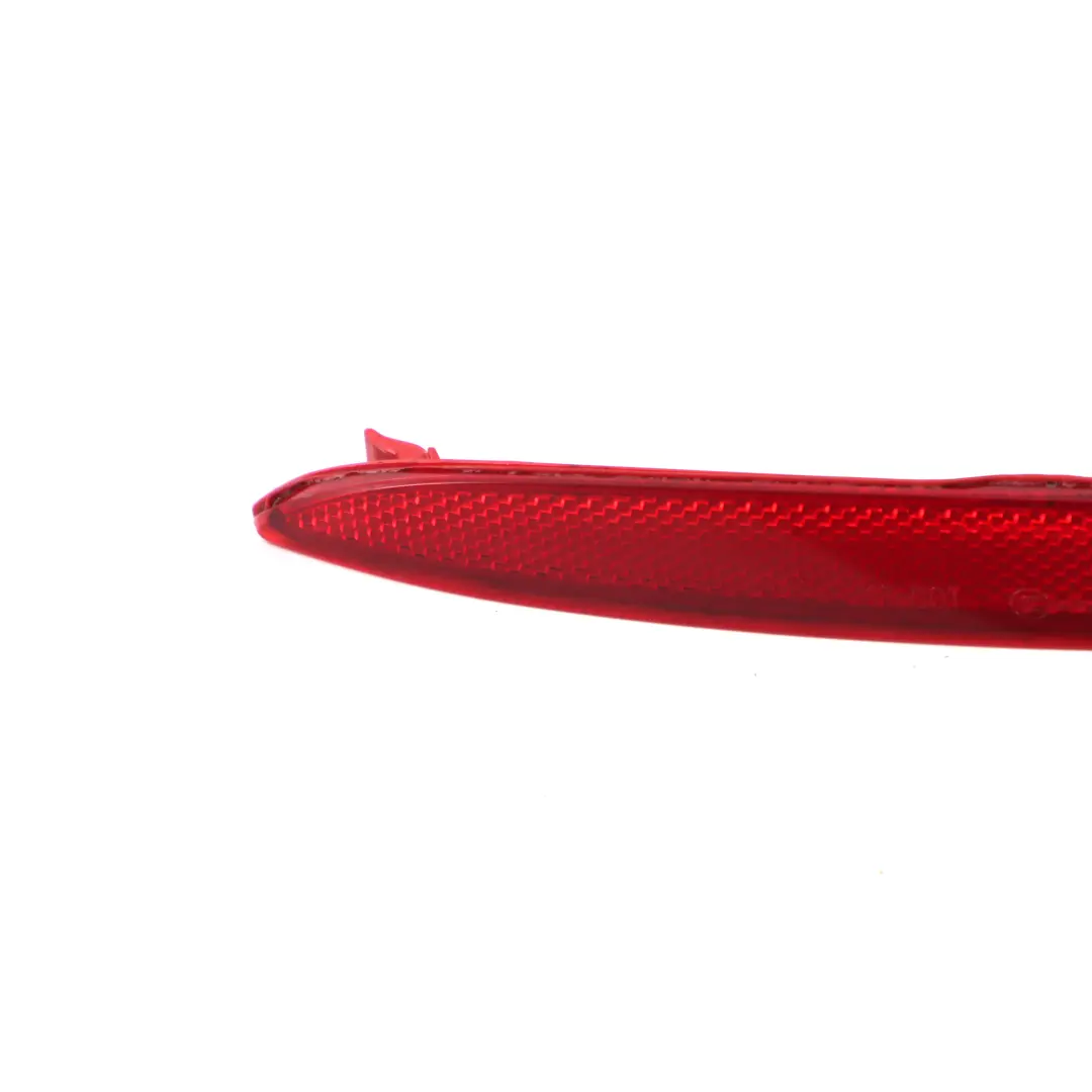 Bumper Reflector Rear Left N/S Red to BMW X4 F26 with Part number 7338807 BMW X4 F26 Bumper Reflector Rear Left N/S Red - SKU 7338807 - Part number 7338807