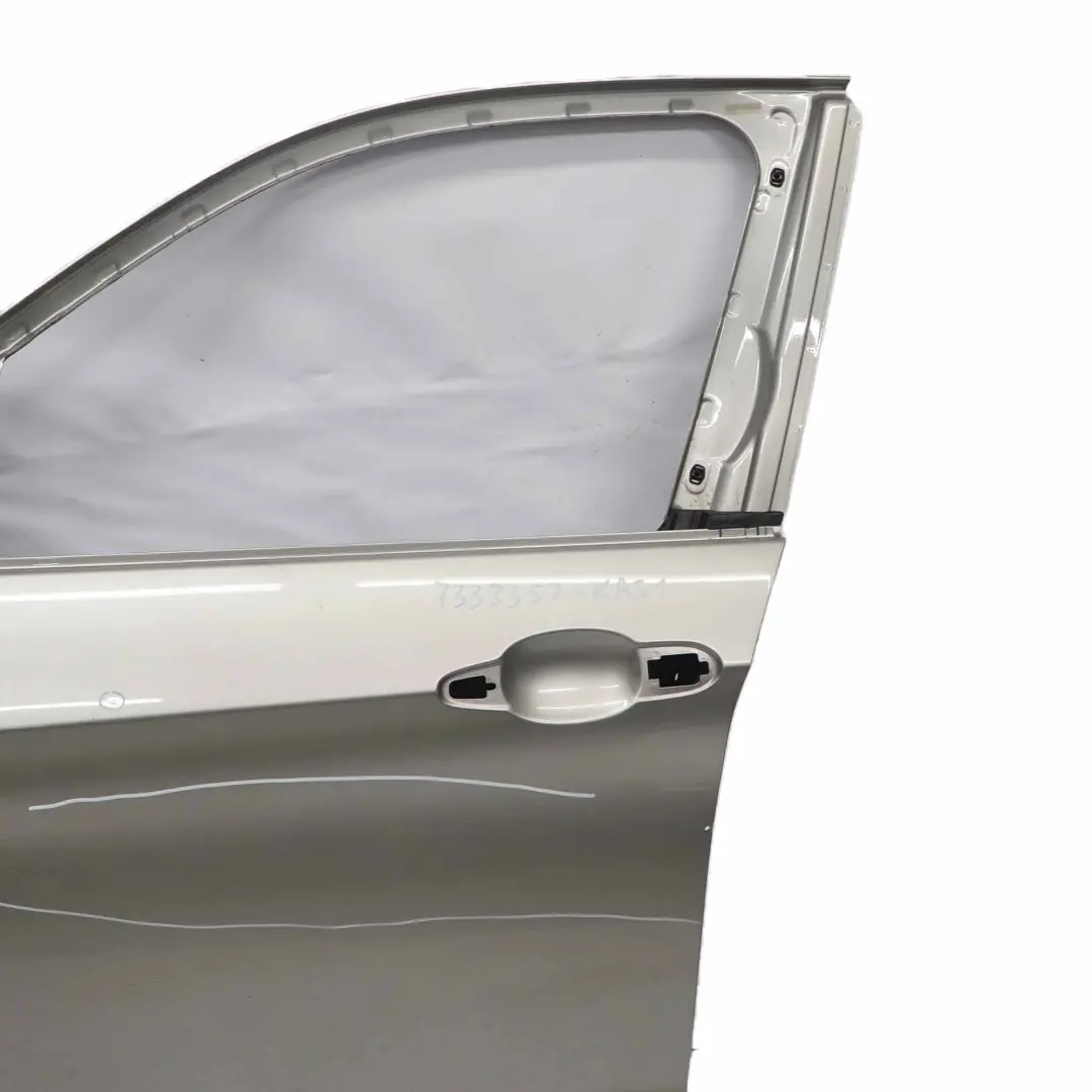Drzwi Lewy Przód Kaschmirsilber - A72 do BMW X1 E84 o numerze 7339357 BMW X1 E84 Drzwi Lewy Przód Kaschmirsilber - A72 - SKU 7339357-KAS1 - Numer Części 7339357