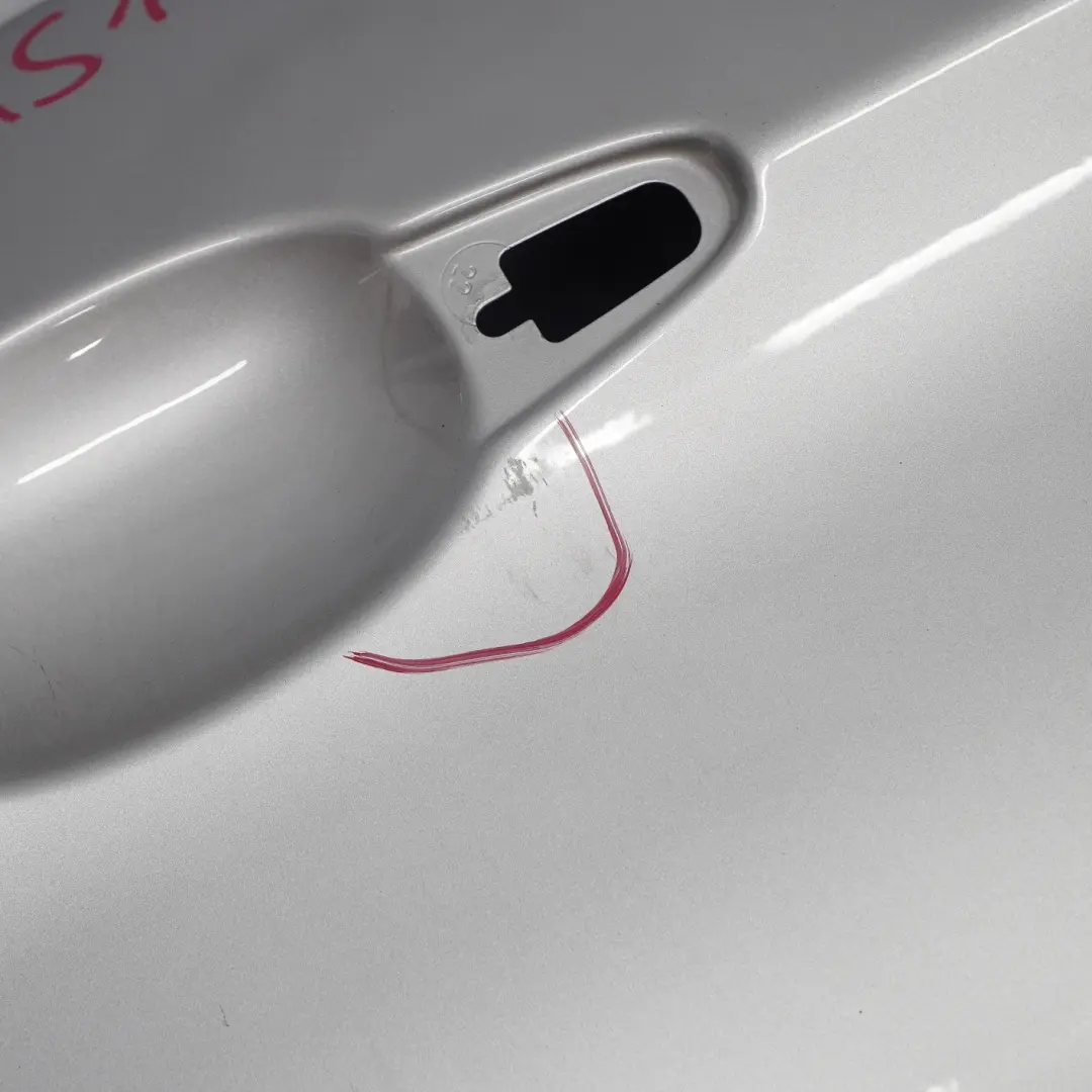 Tür Vorne Rechts Kaschmirsilber Silber Metallic - A72 für BMW X1 E84 mit Teilenummer 7339358 BMW X1 E84 Tür Vorne Rechts Kaschmirsilber Silber Metallic - A72 - SKU 7339358-KAS1 - Teilenummer 7339358