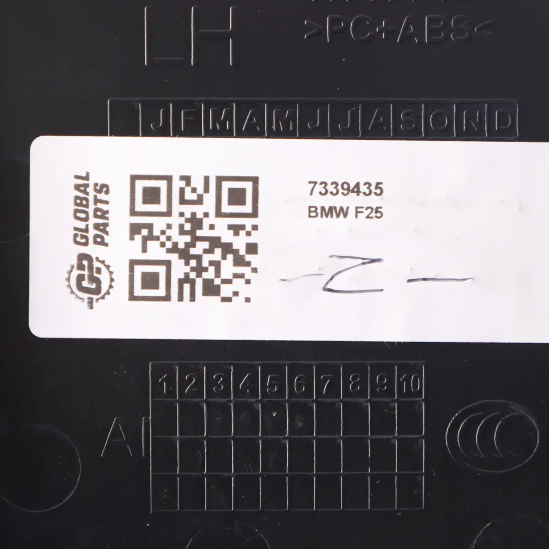 Trunk Bulb Cover Holder Boot Liftgate Cover Left N/S to BMW X4 F26 Rear with Part number 7339435 BMW X4 F26 Rear Trunk Bulb Cover Holder Boot Liftgate Cover Left N/S - SKU 7339435 - Part number 7339435