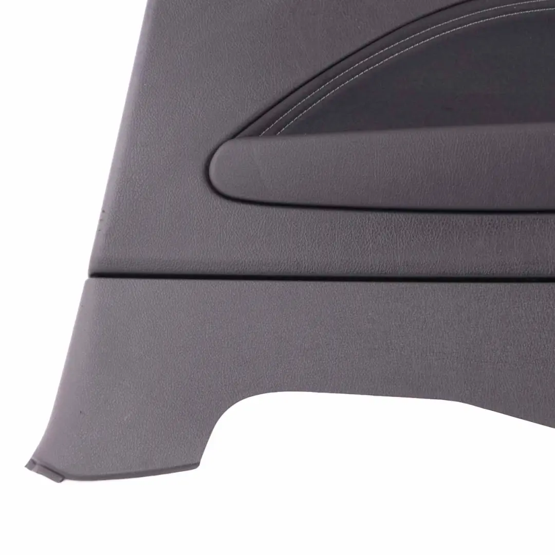 Panel lateral trasero derecho tela antracita gris para BMW F22 con número de pieza 7339598 BMW F22 Panel lateral trasero derecho tela antracita gris - SKU 7339598 - Número de pieza 7339598