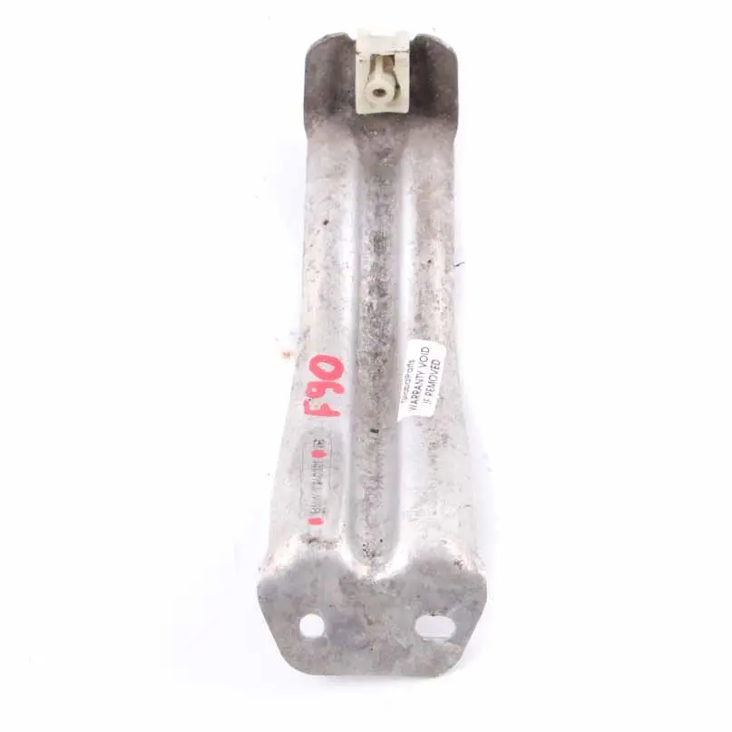 Heat Insulation Shield Guard Panel Holder to BMW G30 G31 Fuel Tank with Part number 7340221 BMW G30 G31 Fuel Tank Heat Insulation Shield Guard Panel Holder - SKU 7340221 - Part number 7340221