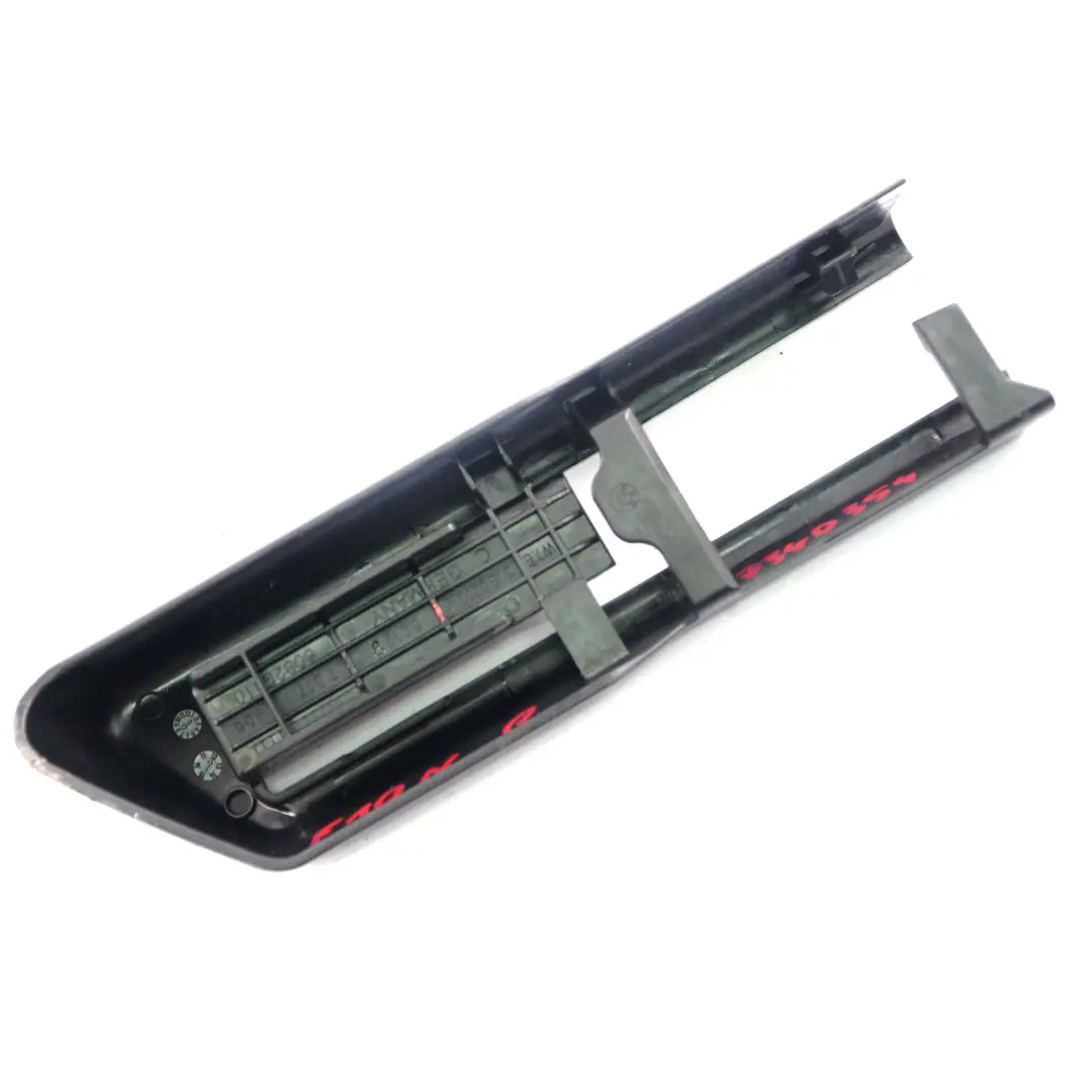 Rail Trim Arriere Droit Noir 7317456 pour BMW F01 F10 F11 LCI à propos du numéro de pièce 7340354 BMW F01 F10 F11 LCI Rail Trim Arriere Droit Noir 7317456 - SKU 7340354 - Numéro de pièce 7340354