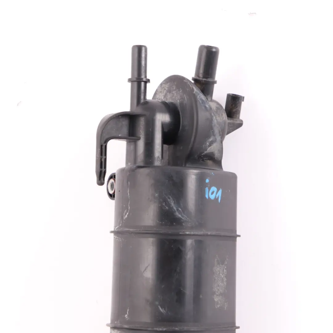 Carbón Activado Filtro Contenedor de Carbón Suministro de Combustible para BMW i3 I01 con número de pieza 7340429 BMW i3 I01 Carbón Activado Filtro Contenedor de Carbón Suministro de Combustible - SKU 7340429 - Número de pieza 7340429