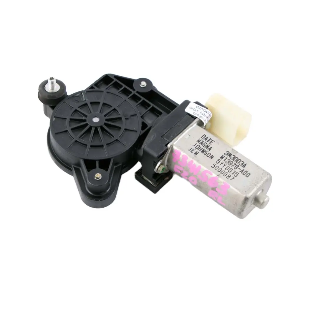 Motore Alzacristalli Porta Posteriore Sinistra Azionatore F30 per BMW F20 con numero di parte 7341563 BMW F20 Motore Alzacristalli Porta Posteriore Sinistra Azionatore F30 - SKU 7341563-1 - Numero di parte 7341563