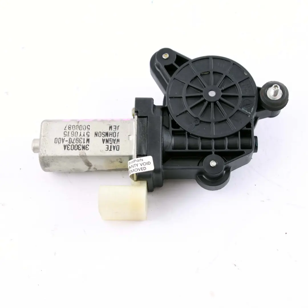 Moteur de Leve-vitre Arriere Gauche Porte Actionneur F30 pour BMW F20 à propos du numéro de pièce 7341563 BMW F20 Moteur de Leve-vitre Arriere Gauche Porte Actionneur F30 - SKU 7341563-1 - Numéro de pièce 7341563