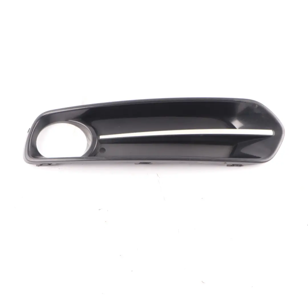 BMW F20 F21 Kratka Osłona Listwa Halogenu Lewy Przód - SKU 7341611 - Numer Części 7272563