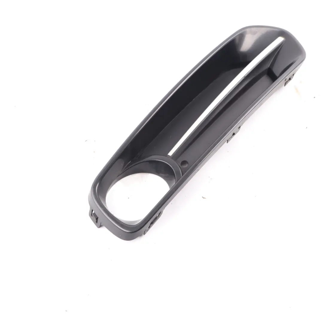 Parachoques Delantero Inferior Cerrada Rejilla Izquierda para BMW F20 F21 con número de pieza 7272563 BMW F20 F21 Parachoques Delantero Inferior Cerrada Rejilla Izquierda - SKU 7341611 - Número de pieza 7272563