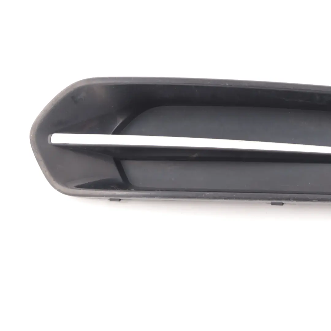 Front Bumper Grid Right O/S Fog Light Cover Trim Sport Line 7272564 to BMW F20 F21 with Part number 7341612 BMW F20 F21 Front Bumper Grid Right O/S Fog Light Cover Trim Sport Line 7272564 - SKU 7341612 - Part number 7341612