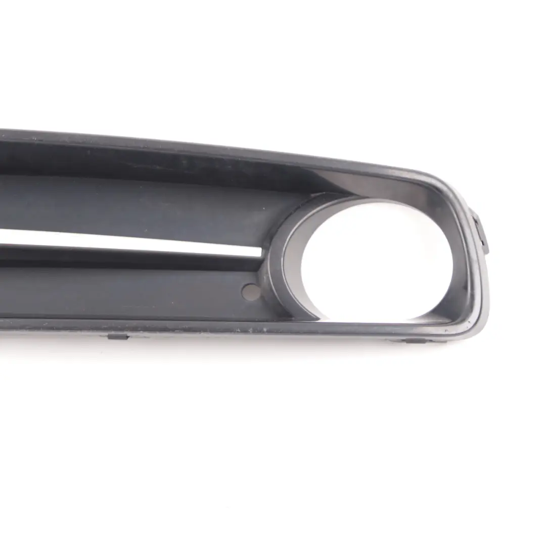 Front Bumper Grid Right O/S Fog Light Cover Trim Sport Line 7272564 to BMW F20 F21 with Part number 7341612 BMW F20 F21 Front Bumper Grid Right O/S Fog Light Cover Trim Sport Line 7272564 - SKU 7341612 - Part number 7341612