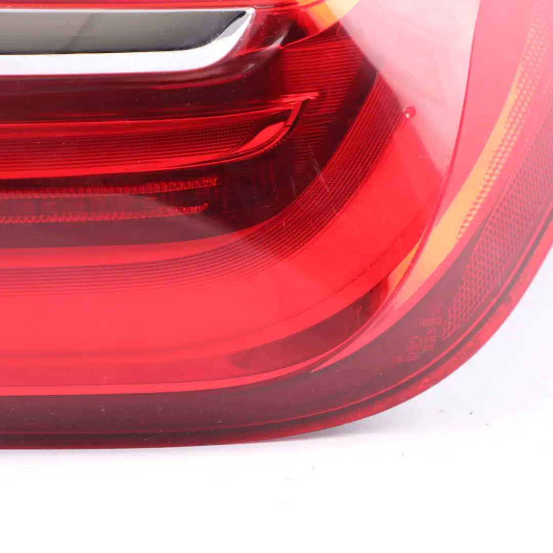 Tail Light Right O/S Lamp Side Panel Taillight to BMW G11 Rear with Part number 7342964 BMW G11 Rear Tail Light Right O/S Lamp Side Panel Taillight - SKU 7342964 - Part number 7342964