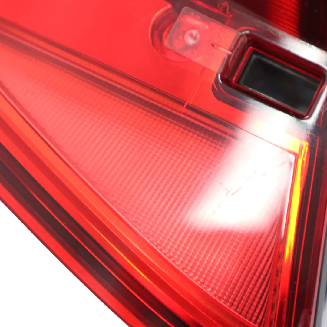 Feu arrière Coffre hayon intérieur gauche pour BMW G11 à propos du numéro de pièce 7342967 BMW G11 Feu arrière Coffre hayon intérieur gauche - SKU 7342967 - Numéro de pièce 7342967