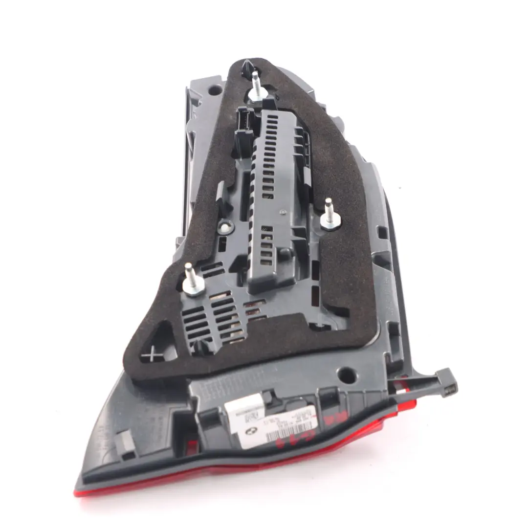 Luce Posteriore Baule Portellone Destro Interno Fanale Fanale per BMW G11 con numero di parte 7342968 BMW G11 Luce Posteriore Baule Portellone Destro Interno Fanale Fanale - SKU 7342968 - Numero di parte 7342968