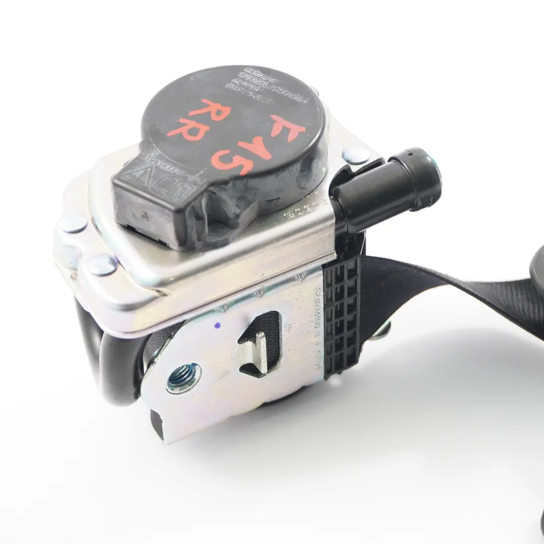 Ceinture sécurité BMW X5 F15 F85 arrière droite supérieure noire pour à propos du numéro de pièce 7343646 Ceinture sécurité BMW X5 F15 F85 arrière droite supérieure noire - SKU 7343646 - Numéro de pièce 7343646