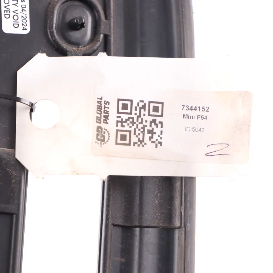 Door Weather Rubber Seal Gasket Cover Front Right O/S to Mini Clubman F54 with Part number 7344152 Mini Clubman F54 Door Weather Rubber Seal Gasket Cover Front Right O/S - SKU 7344152 - Part number 7344152