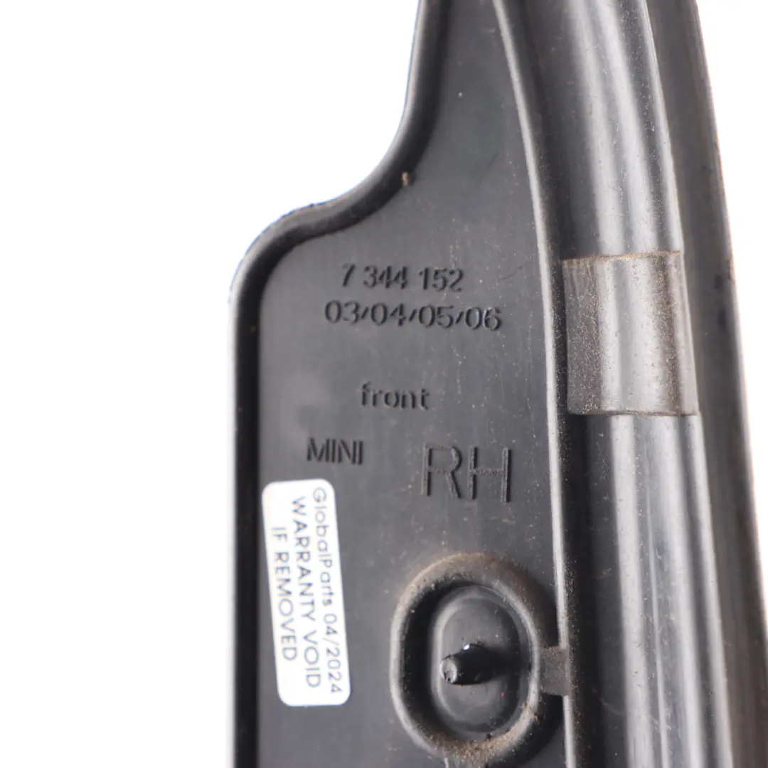 Door Weather Rubber Seal Gasket Cover Front Right O/S to Mini Clubman F54 with Part number 7344152 Mini Clubman F54 Door Weather Rubber Seal Gasket Cover Front Right O/S - SKU 7344152 - Part number 7344152