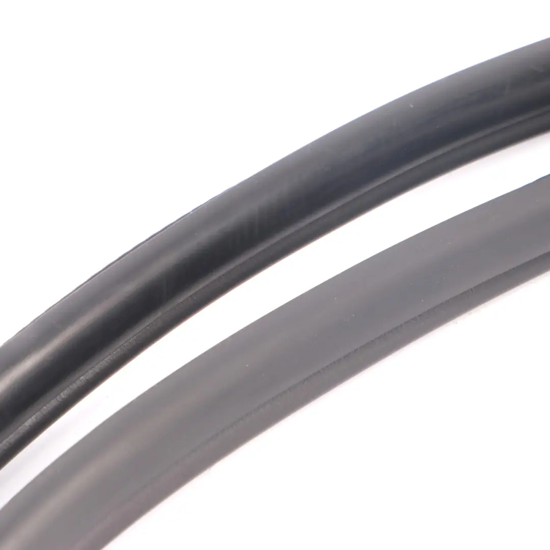Dichtung Kantenschutz Türgummi Vorne Links Rechts für Mini F54 mit Teilenummer 7344159 Mini F54 Dichtung Kantenschutz Türgummi Vorne Links Rechts - SKU 7344159 - Teilenummer 7344159