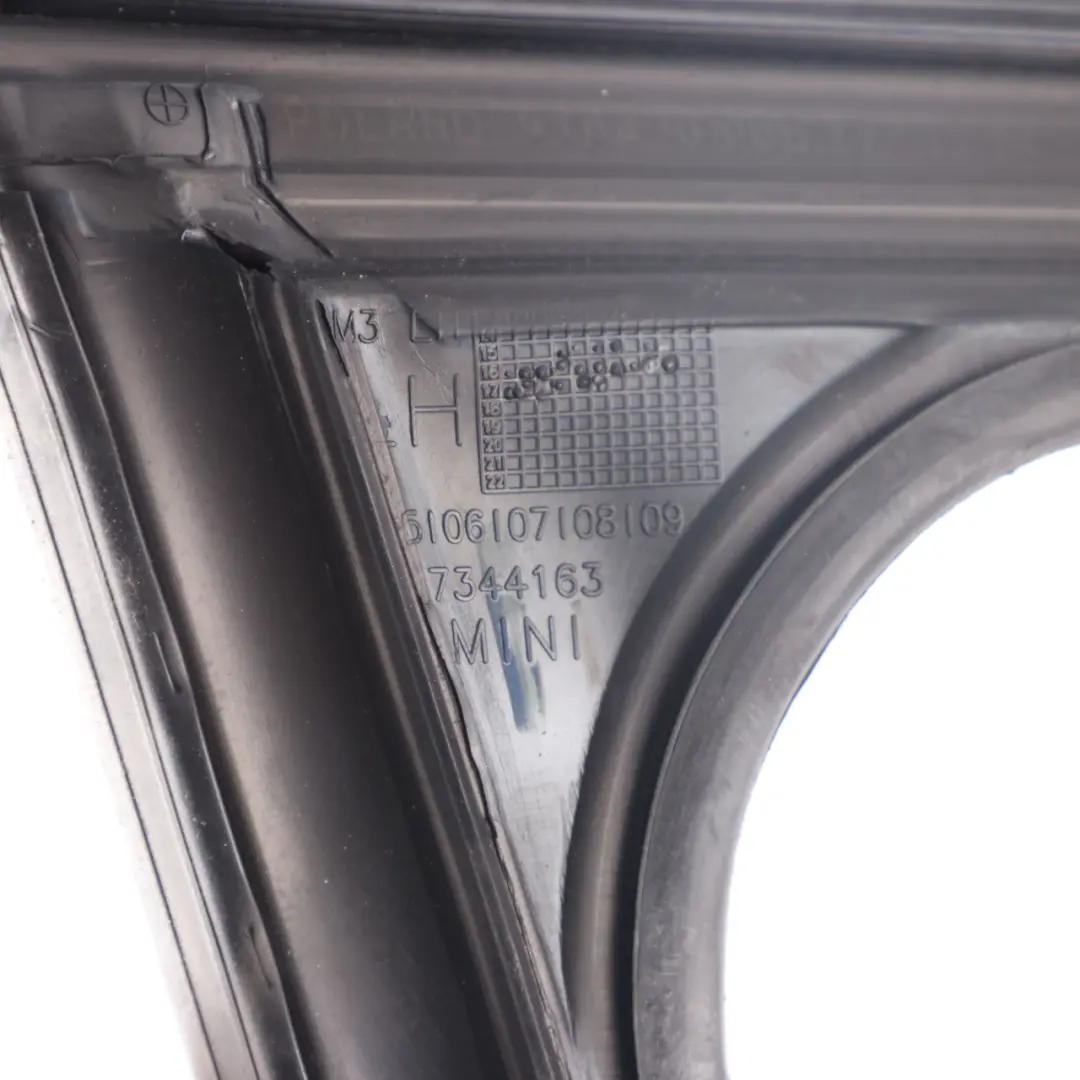 Fensterf Führung Vorder Tür Dichtung Rahmen Links für Mini Clubman F54 mit Teilenummer 7344163 Mini Clubman F54 Fensterf Führung Vorder Tür Dichtung Rahmen Links - SKU 7344163 - Teilenummer 7344163