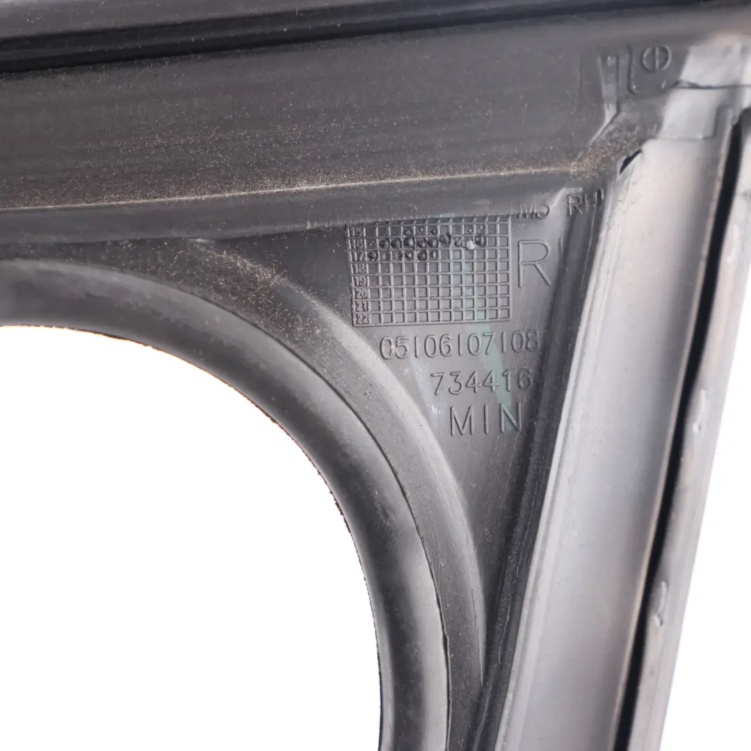 Guide Fenêtre Porte Avant Droite D'Étanchéité Cadre pour Mini Clubman F54 à propos du numéro de pièce 7344164 Mini Clubman F54 Guide Fenêtre Porte Avant Droite D'Étanchéité Cadre - SKU 7344164 - Numéro de pièce 7344164