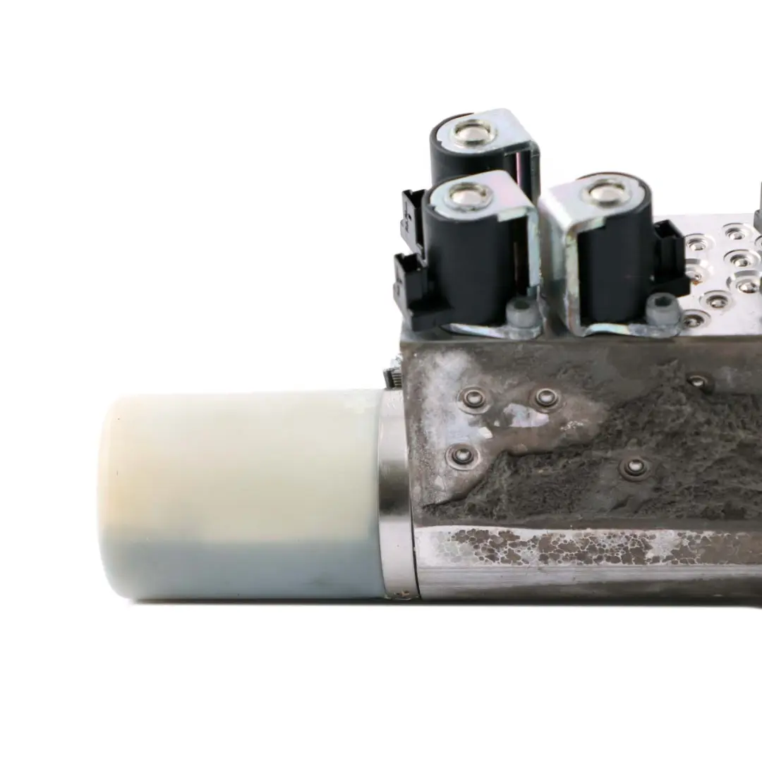 Hydraulic Unit Roof Motor Pump Folding Top to BMW F33 F83 M4 Convertible with Part number 7344440 BMW F33 F83 M4 Convertible Hydraulic Unit Roof Motor Pump Folding Top - SKU 7344440 - Part number 7344440